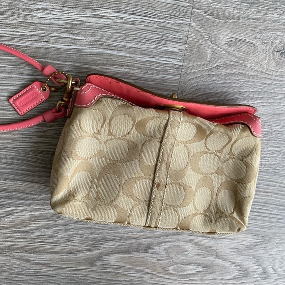 Coach Wristlet - Picture 2 of 4